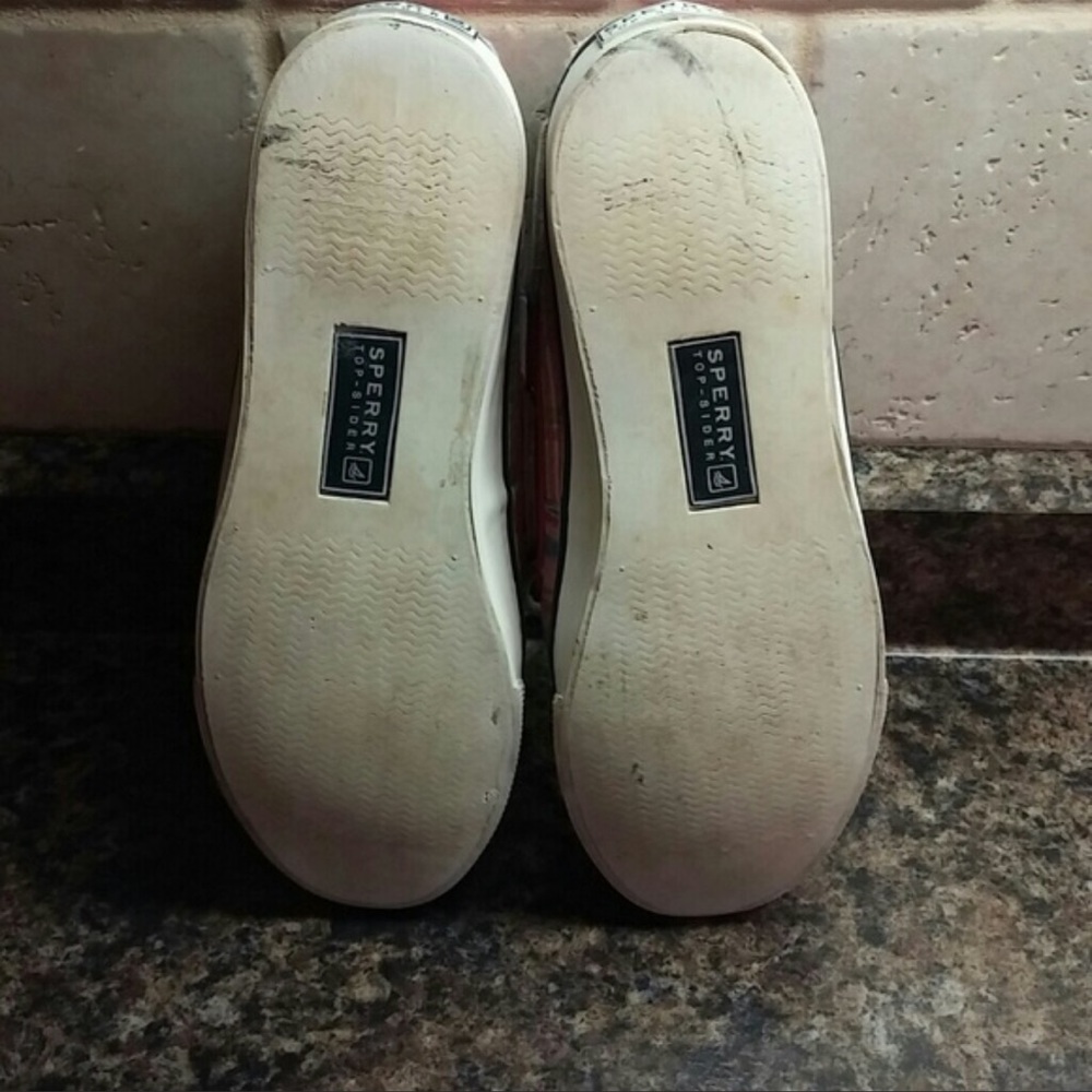 Sperry - Picture 3 of 3